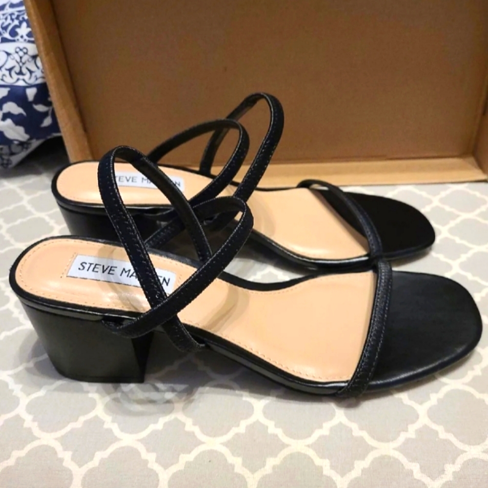 Steve Madden Inessa Sandals